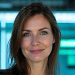 Portrait of Dr. Evelyn Reed, CTO of Pendulum Pulse